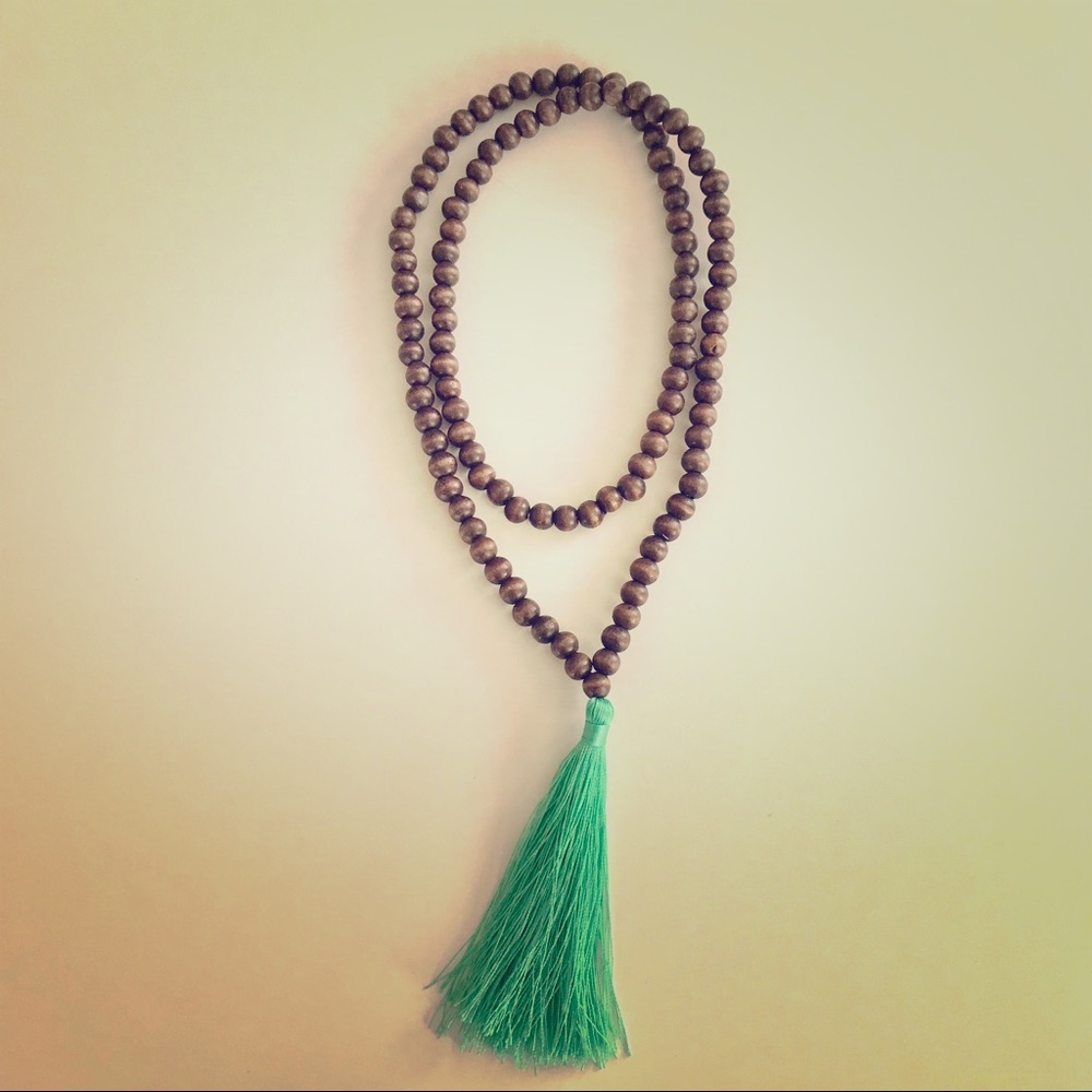 108 Mala prayer beads necklace- GREEN tassel